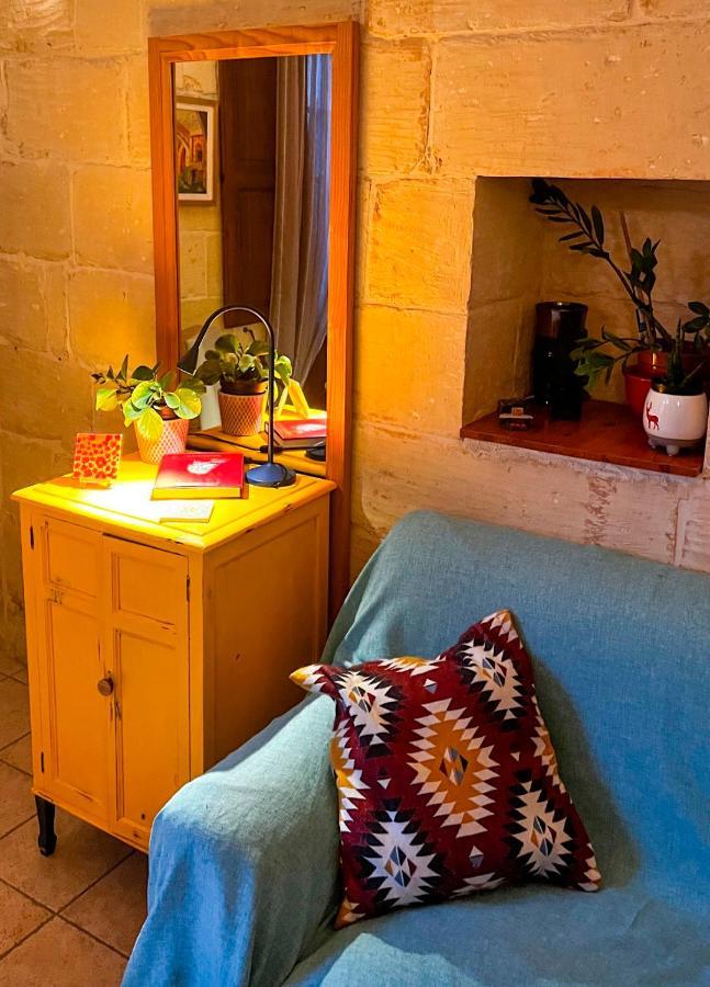 Encanto Vegetarian Bed & Breakfast Bed & Breakfast Xaghra Exterior photo